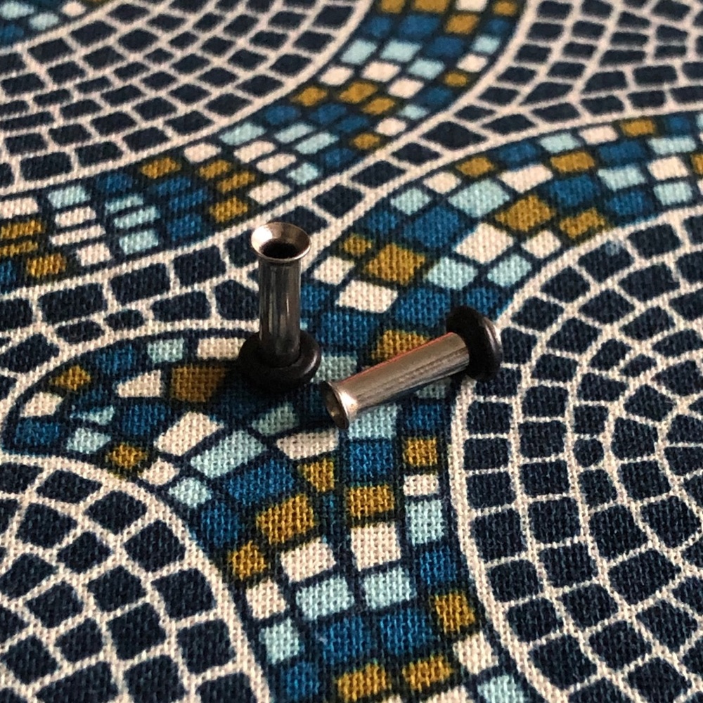 10g Stainless Steel Plugs Eyelets Gauges